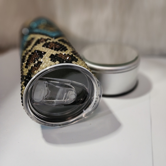 BRAND NEW DOUBLE WALL STAINLESS STEEL RHINESTONE TRAVEL TUMBER 20oz - Picture 3 of 7